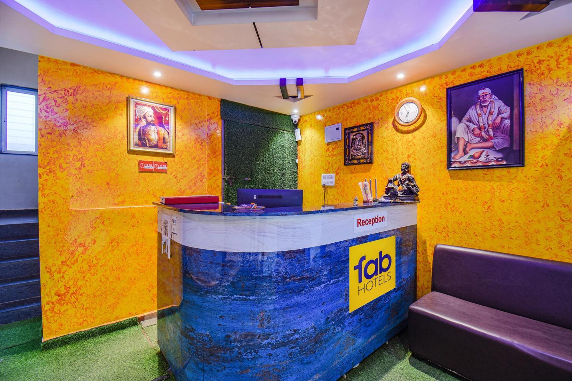 Hotel Fabexpress 4 Star Executive - Nr World Trade Center Pune Exterior foto