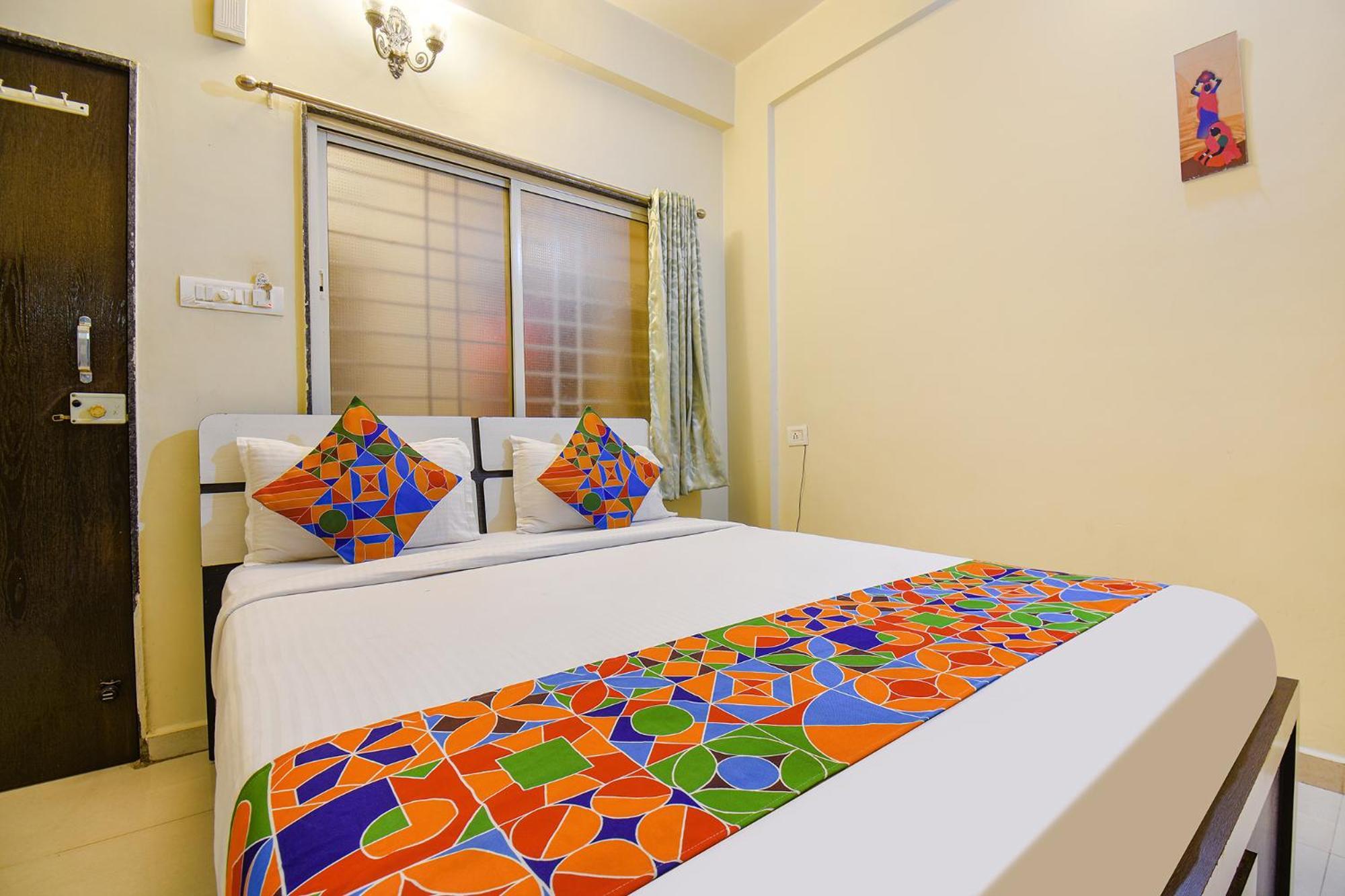 Hotel Fabexpress 4 Star Executive - Nr World Trade Center Pune Exterior foto