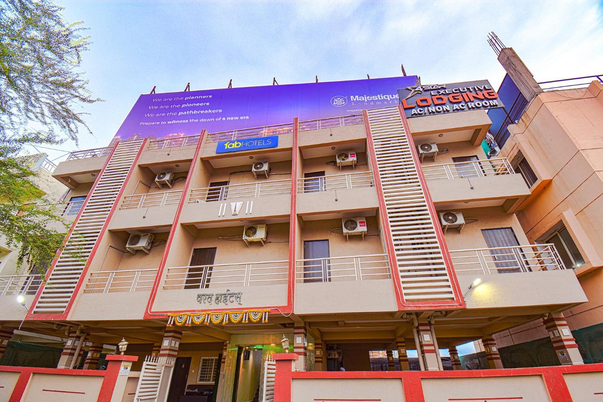 Hotel Fabexpress 4 Star Executive - Nr World Trade Center Pune Exterior foto